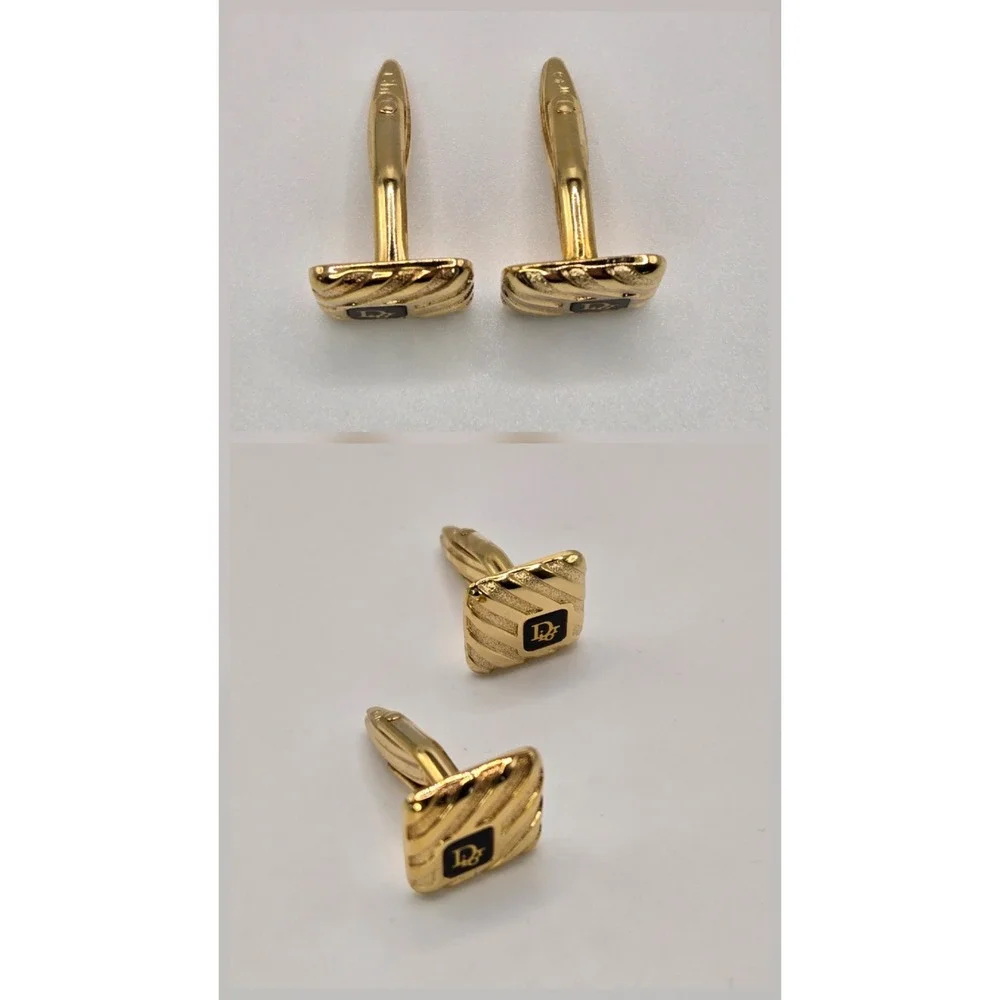 Christian Dior Vintage Mens Gold Tone Black Enamel CD Logo Square Cufflinks